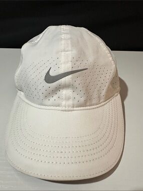 Women’s Nike White Hat with Gray Swoosh Dri-Fit feather light